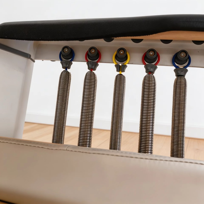 ホワイトピラティスリフォーマーベッド コアトレーニング ヨガ - Pilates Yoga Loft のレビューと価格